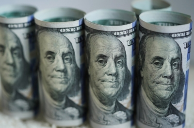 Surplus liquidity from FCNR(B) flows may lower bank funding costs