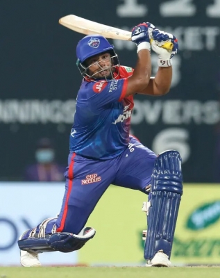 Sarfaraz Khan powers Mumbai to fourth straight victory, Maharashtra, Punjab score big wins in Elite Group matches in the Vijay Hazare Trophy at the Jaipuria Vidyalaya ground in Jaipur on Wednesday. Photo credit: iplt20.com file photo