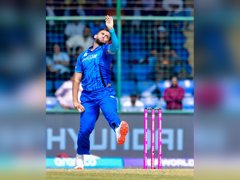 टी20 विश्व कप: अजमतुल्लाह ओमरजाई का गेंद और बल्ले से धमाका, अफगानिस्तान ने यूएई को हराया