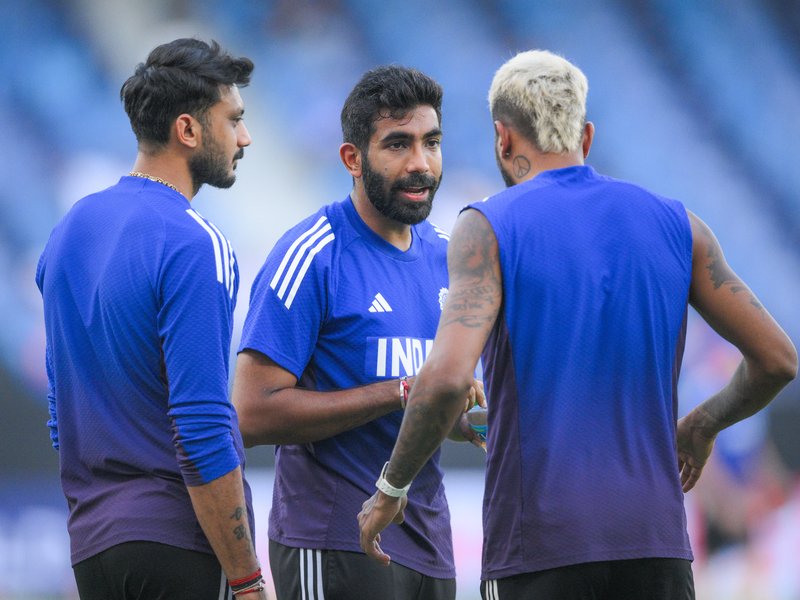 1st T20I: Gill, Pandya return as South Africa elect to bowl against India