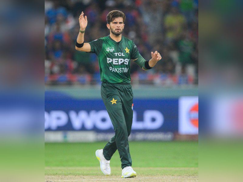 Shaheen Afridi forced to end spell midway on BBL debut due to ‘dangerous bowling’