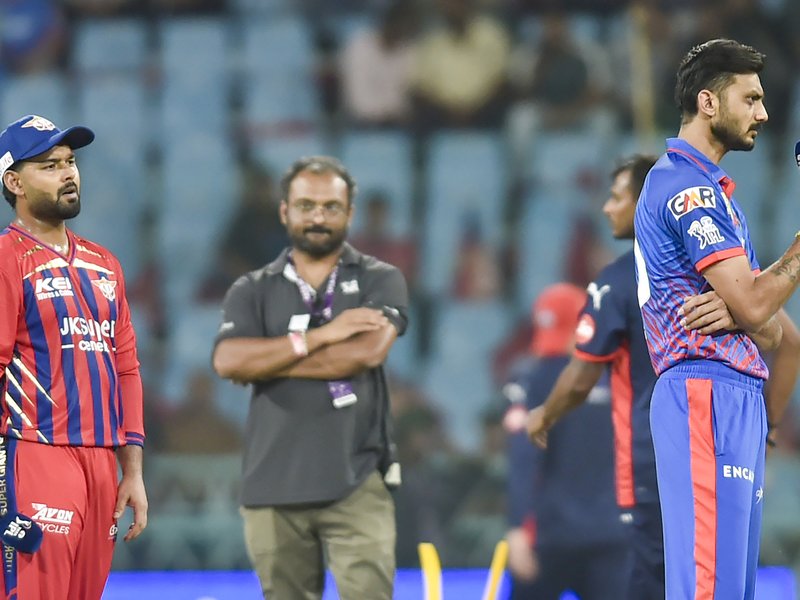 Aquib Nabi misses out as Delhi Capitals elect to bowl against Lucknow Super Giants in an Indian Premier League (IPL) 2026 match at the Bharat Ratna Shri Atal Bihari Vajpayee Ekana Cricket Stadium in Lucknow on Wednesday. Photo credit: IANS 