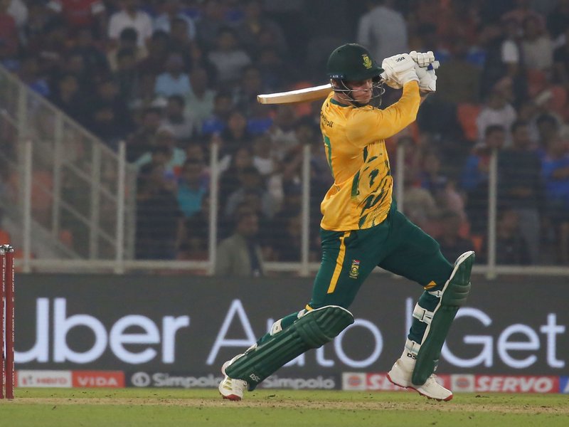 T20 WC: Bosch comes in as South Africa elect to bowl against New Zealand