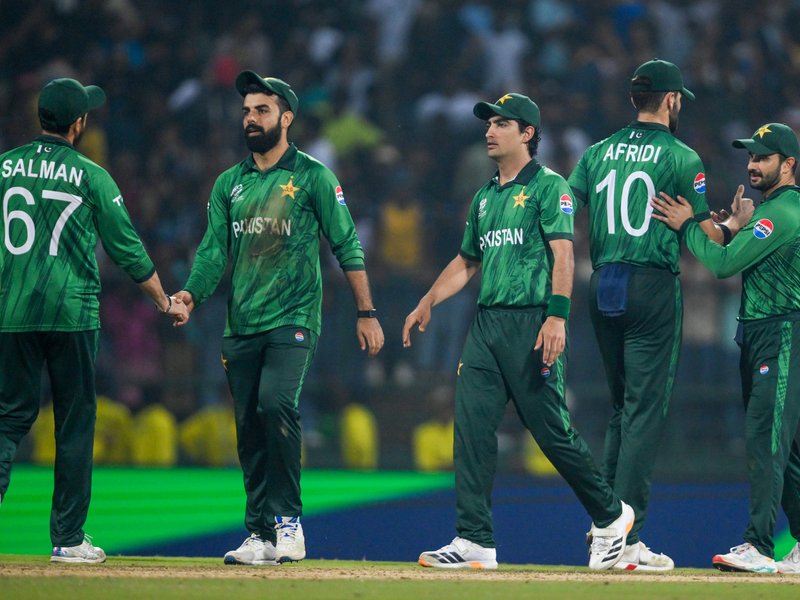 पाकिस्तान टीम में बड़े बदलाव के संकेत, सलमान आगा की कप्तानी जा सकती है