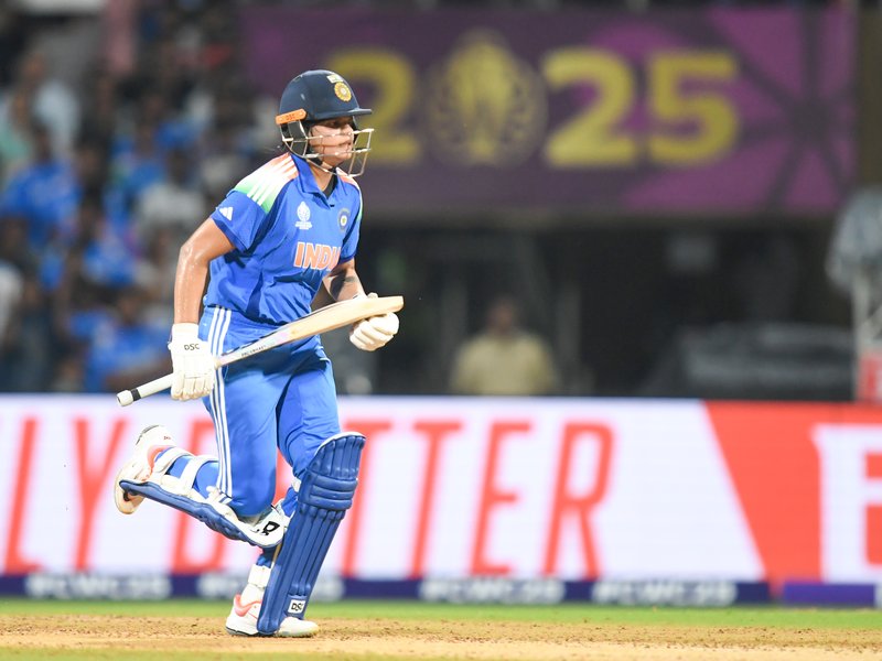 महज 21 साल की उम्र में शेफाली वर्मा ने टी20 अंतरराष्ट्रीय क्रिकेट में रचा इतिहास