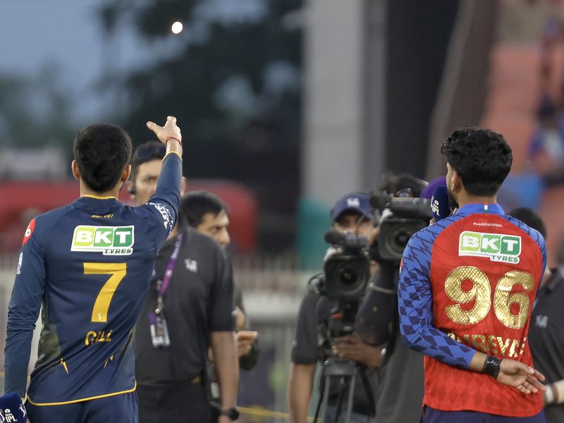 आईपीएल 2026: टाइटंस ने किंग्स के खिलाफ टॉस जीतकर गेंदबाजी चुनी, दोनों टीमों में बदलाव