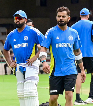 It's the weather, not easy to bat with multiple interruptions: Sitanshu Kotak backs Rohit, Kohli after flop show in Perth