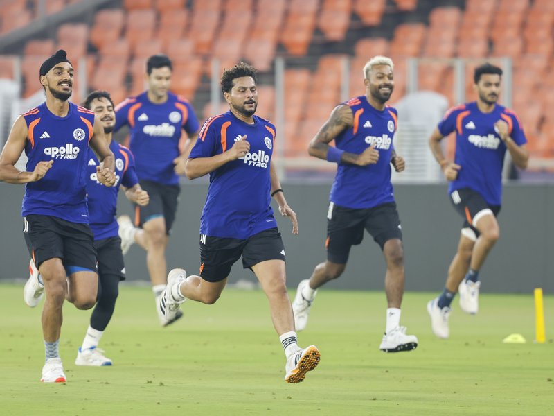 'I think it will be pretty much the same side,' says Shastri on India's playing XI for the Super 8s match against South Africa in the ICC Men's T20 World Cup 2026 at the Narendra Modi Stadium in Ahmedabad on Sunday. Photo credit: IANS