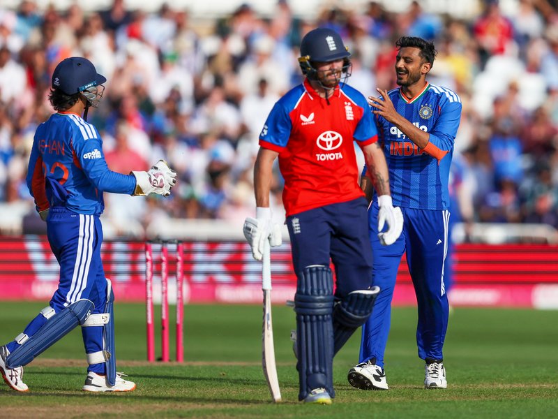 4th T20I: India search for answers as confident England close in on series triumph (Preview)