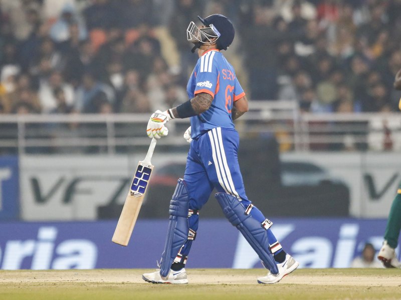 Surya and Gill's form is a real cause of concern: Pathan