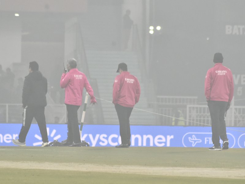 ‘Match should have been played in afternoon’: Fans react after fourth T20I called off due to dense fog in Lucknow on Wednesday. Photo credit: IANS