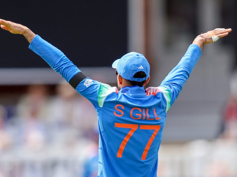 Gill should embrace support from seniors, stay true to his leadership style: Rhodes