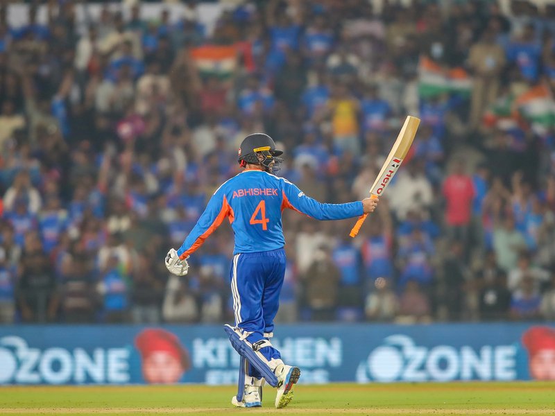 भारत बनाम न्यूजीलैंड: टी20 क्रिकेट में अभिषेक शर्मा ने पूरे किए 5 हजार रन