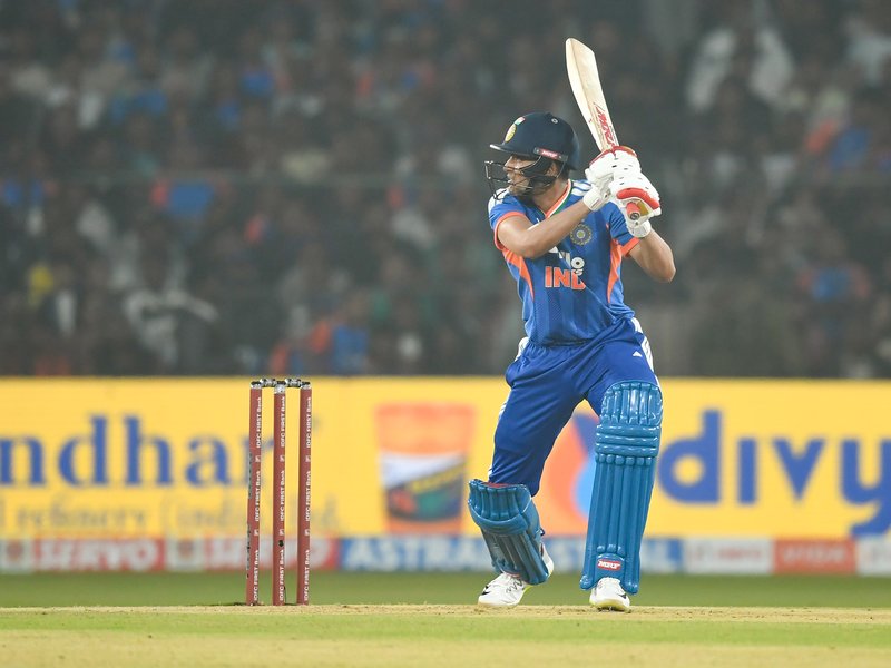 3rd T20I: No need for Gill to play big shots, should stick to proper strokes, says Bangar