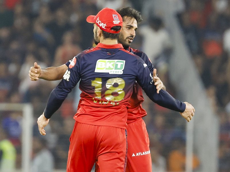 आईपीएल इतिहास में चौथी बार, एक ही सीजन में भुवनेश्वर कुमार ने हासिल किए 20 विकेट