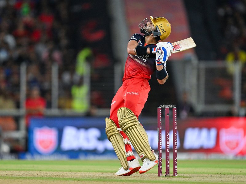 वो 5 खिलाड़ी, जिन्होंने बतौर कप्तान आरसीबी के लिए सर्वाधिक मैच खेले