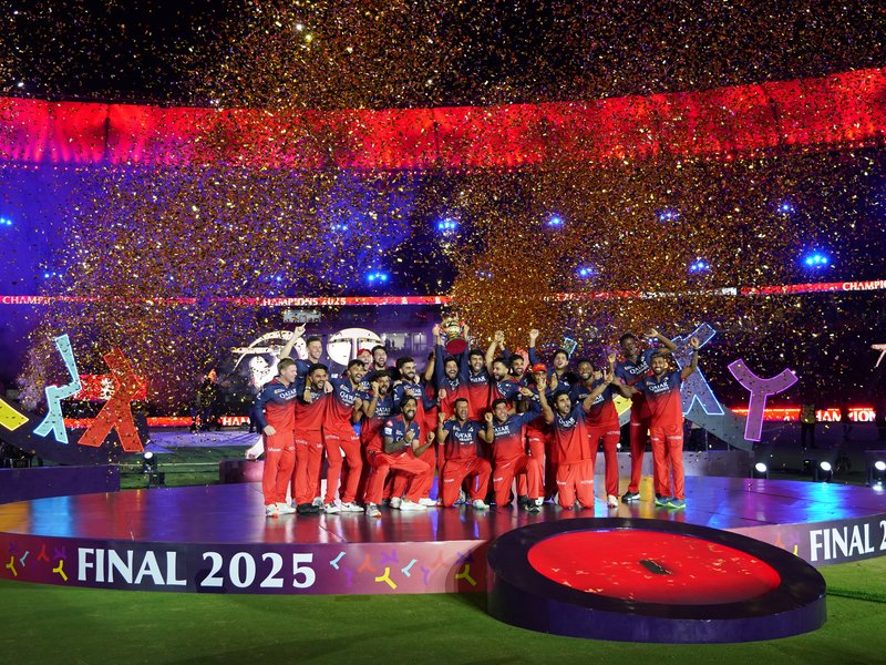 'Ee Sala Cup Namdu': Vijay Mallya leads wave of reactions as Royal Challengers Bengaluru end title drought in Indian Premier League. IANS Photos