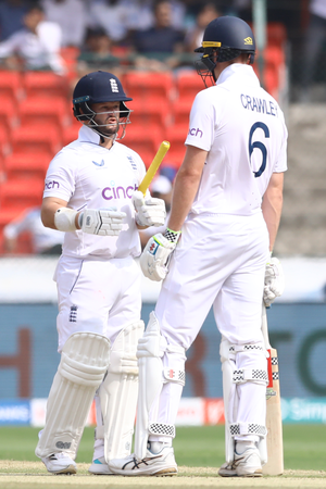Crawley, Duckett take England to 32/0 after Jaiswal’s 209 carries India to 396