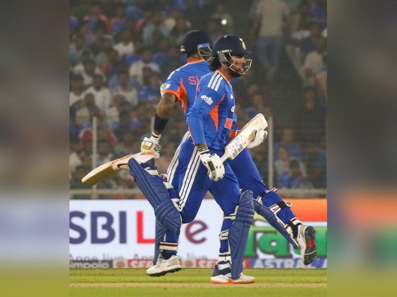 5th T20I: Tilak and Hardik fifties carry India to 231/5 against South Africa 