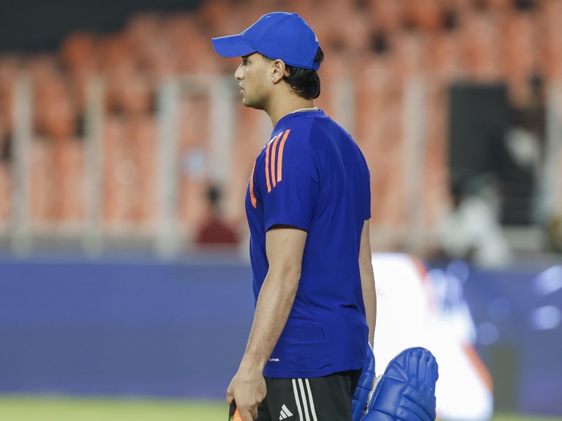 अभिषेक और वरुण की जगह रिंकू और कुलदीप को प्लेइंग इलेवन में शामिल करें: सुनील गावस्कर