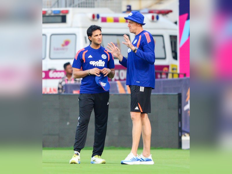 T20 WC: Shastri calls India’s loss a ‘timely shake-up’ after South Africa thrashing in Super 8s