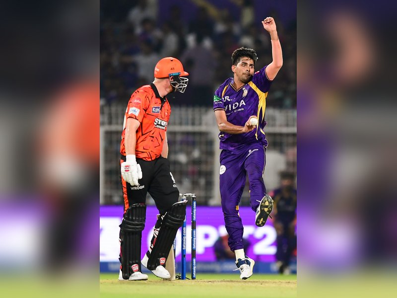 Injury-free Katik Tyagi ready to take 'responsibility' for Kolkata Knight Riders, struggling to cope with injuries to Sunil Narine and Varun Chakaravarthy, in the Indian Premier League (IPL) 2026 against Lucknow Super Giants in Kolkata on Thursday. Photo credit: IANS