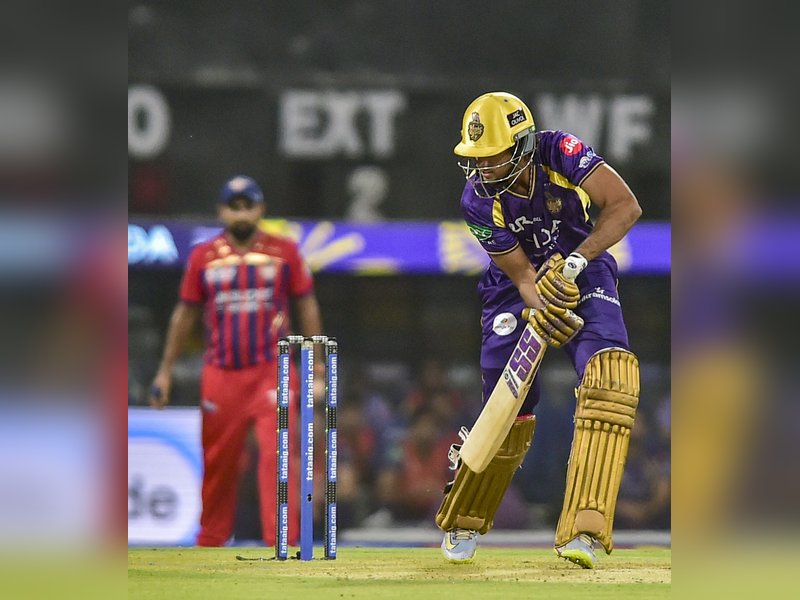 आईपीएल इतिहास में 4 बल्लेबाज, जो 'ऑब्स्ट्रक्टिंग द फील्ड' आउट हुए