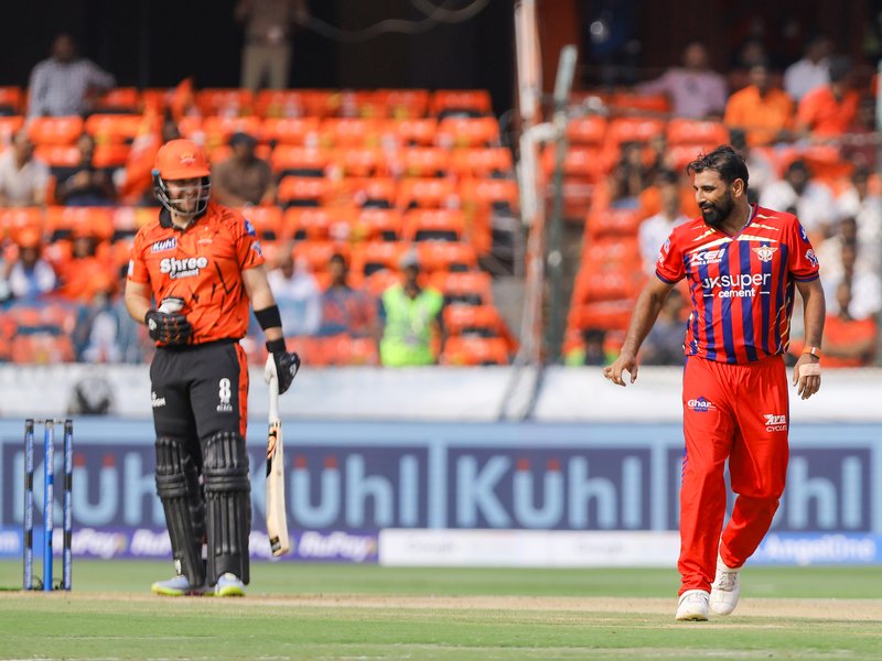 आईपीएल: पावरप्ले में बल्लेबाजों के होश उड़ा रहे शमी, साल 2023 से निकाले 25 विकेट