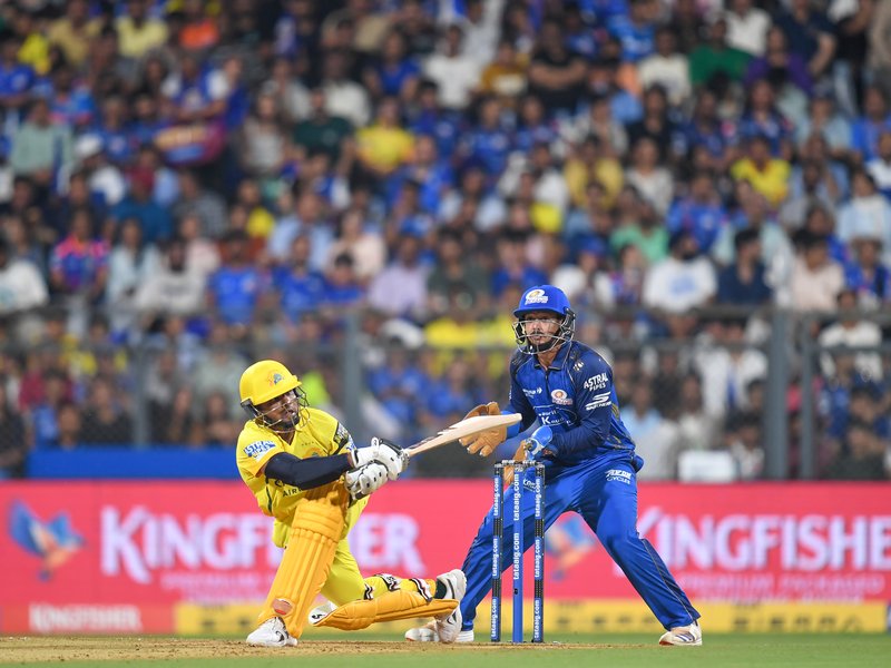 WV Raman backs Sarfaraz Khan to start over Dhruv Jurel for India’s Galle Test against Sri Lanka. Photo credit: IANS
