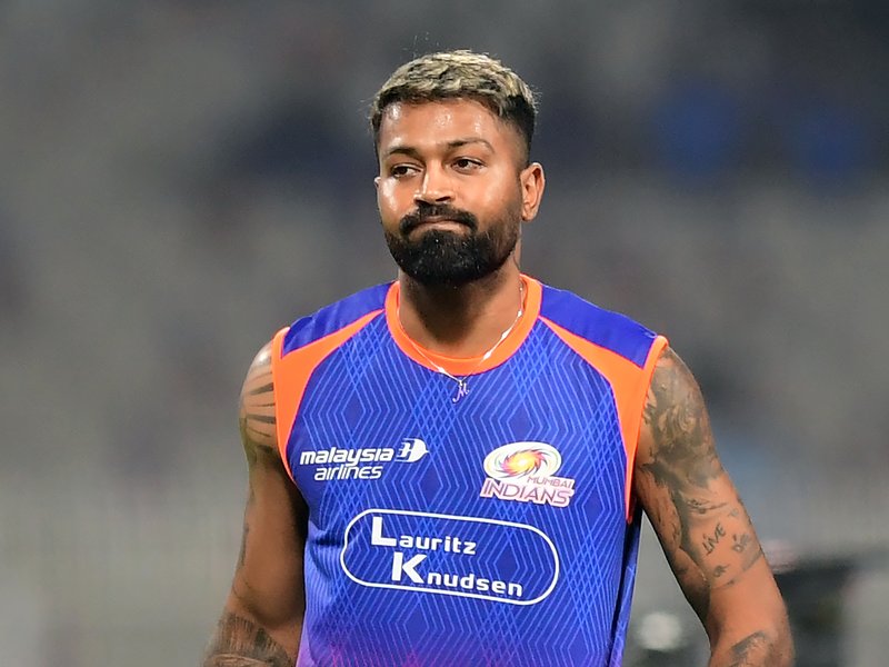 MI skipper Hardik penalised for Code of Conduct breach