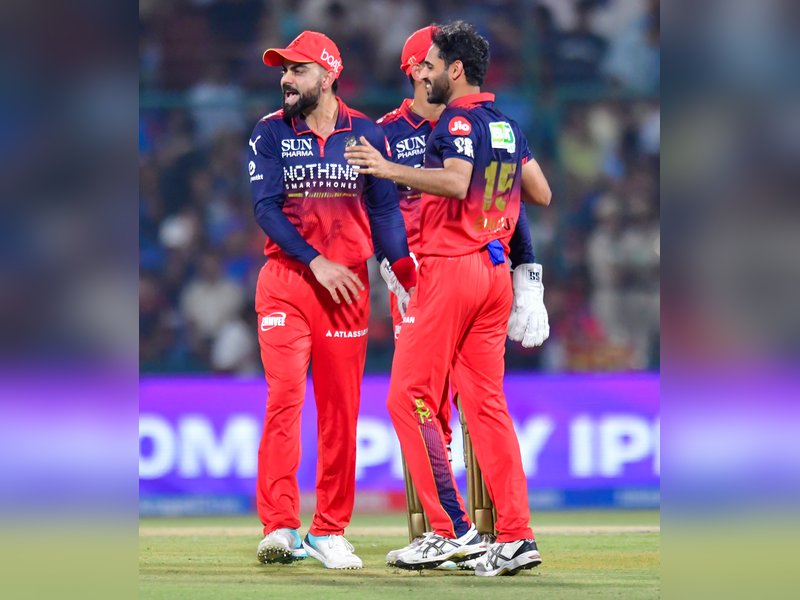 'His words make a difference': Bhuvneshwar credits Kohli's guidance for new ball heroics vs DC