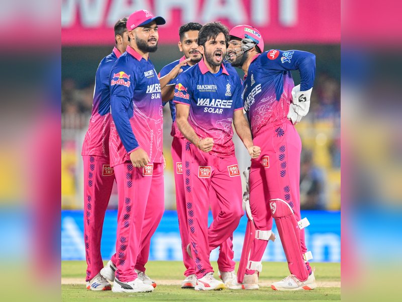 आईपीएल 2026: राजस्थान रॉयल्स का दबदबा, अंकतालिका, ऑरेंज कैप और पर्पल कैप हर जगह गुलाबी जर्सी   
