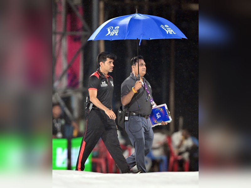 Rain delays start of Rajasthan Royals (RR) vs Royal Challengers Bengaluru (RCB) match in Guwahati on Friday. Photo credit: IANS 