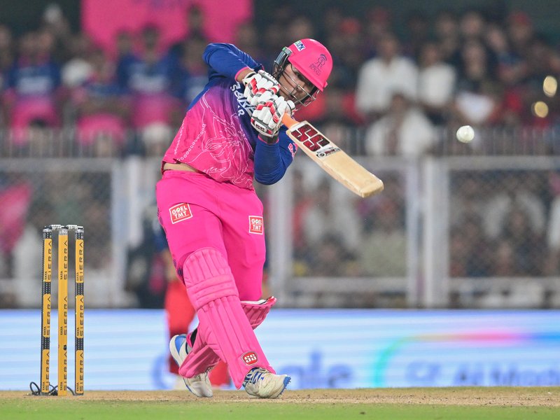 आईपीएल 2026: वैभव सूर्यवंशी ने तूफानी पारी खेलकर लगाई रिकॉर्ड्स की झड़ी