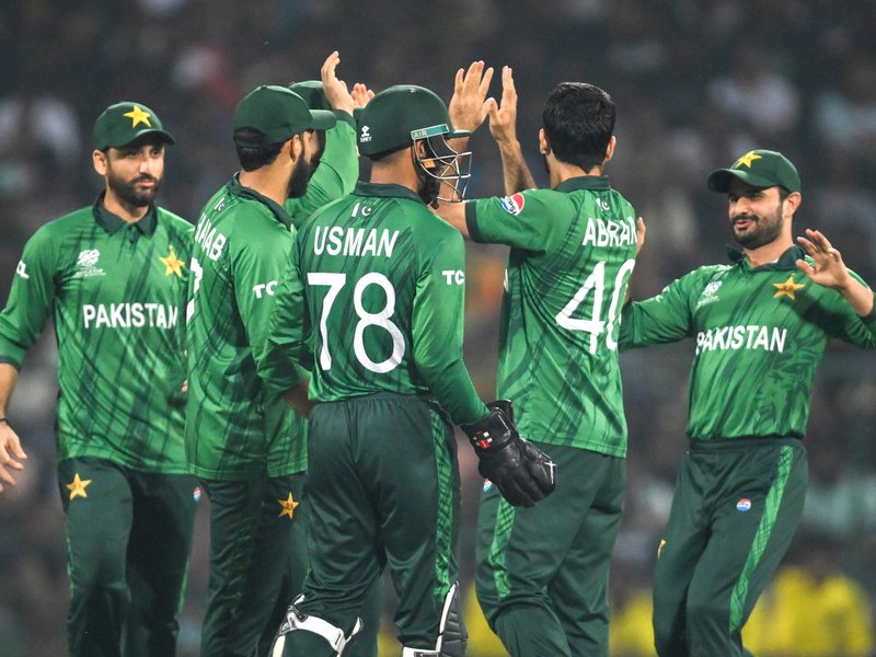 टी20 वर्ल्ड कप: श्रीलंका से जीतकर भी 'हारा' पाकिस्तान, न्यूजीलैंड को मिला सेमीफाइनल का टिकट