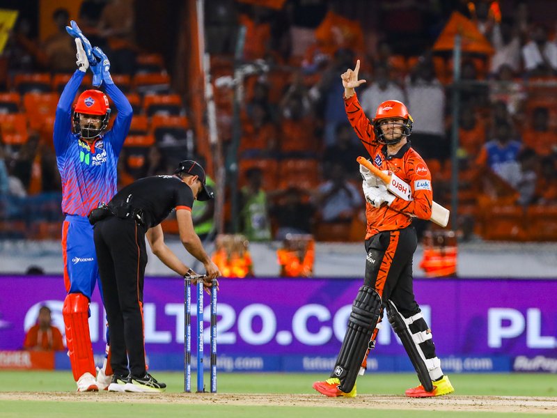 आईपीएल 2026: वो 4 बल्लेबाज, जो इस सीजन शतक लगा चुके