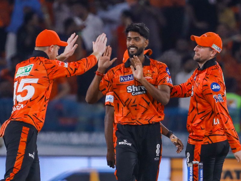 'प्रफुल्ल और साकिब अपने डेब्यू का आनंद लें, यही हमारा प्लान था': वरुण आरोन 