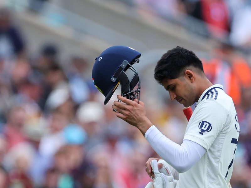 Early tea break taken after rain stops play again, India at 85/3 in 29 overs at The Oval in London on Thursday. IANS Photos