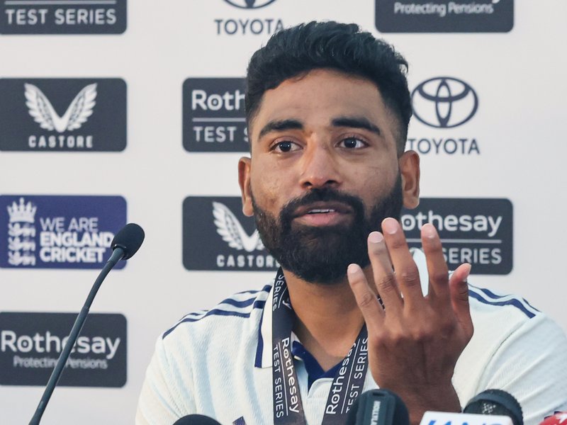 Mohammed Siraj doesn't get the credit he deserves, I love his attitude, says Sachin Tendulkar after teh fast bowler's heroics in The Oval Test against England. Photo credit: IANS