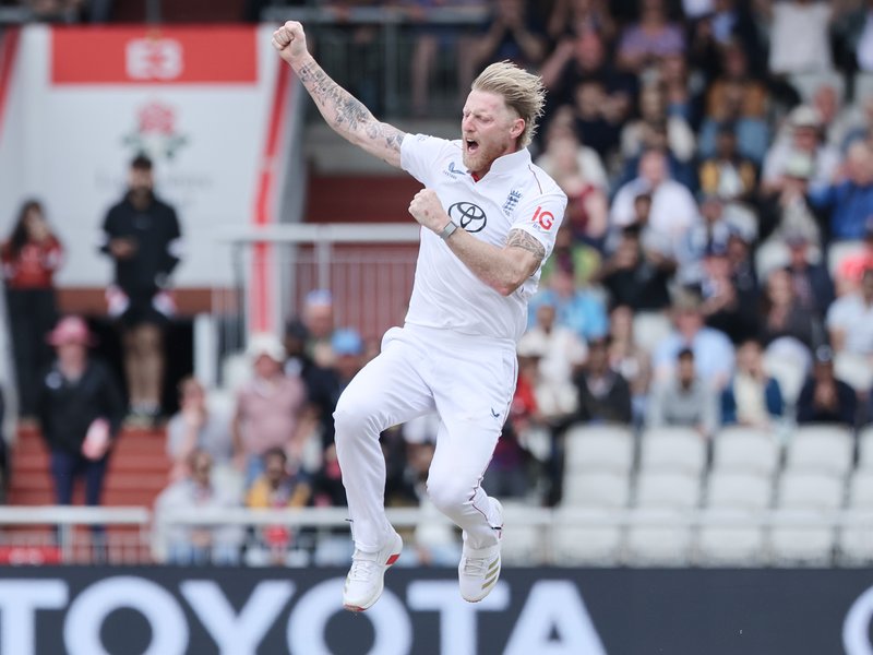 एशेज : कप्तान स्टोक्स के दम पर इंग्लैंड का करारा जवाब, ऑस्ट्रेलिया पहली पारी में 132 रन पर ढेर