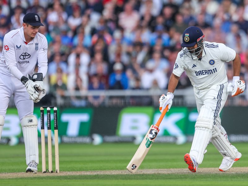 4th Test: Pant could still do some damage despite being on one leg, says Broad
