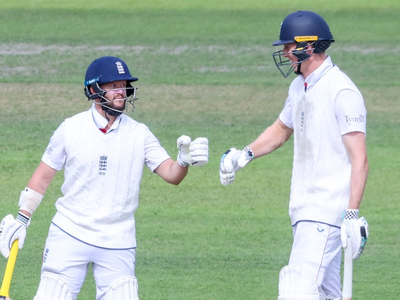 4th Test: Duckett and Crawley fifties help England claim control after Stokes’ picks five-for