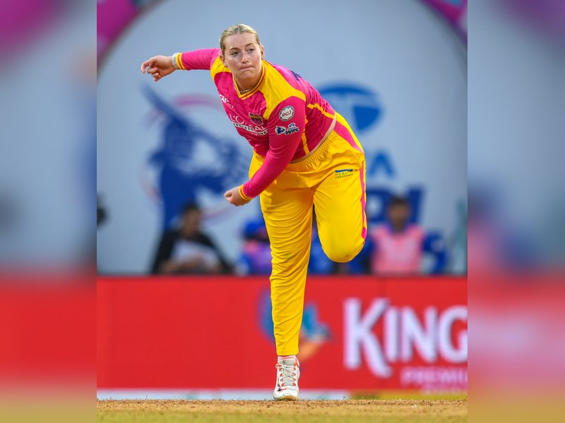 Sophie Ecclestone returns to Adelaide Strikers for Women's Big Bash League (WBBL12. 