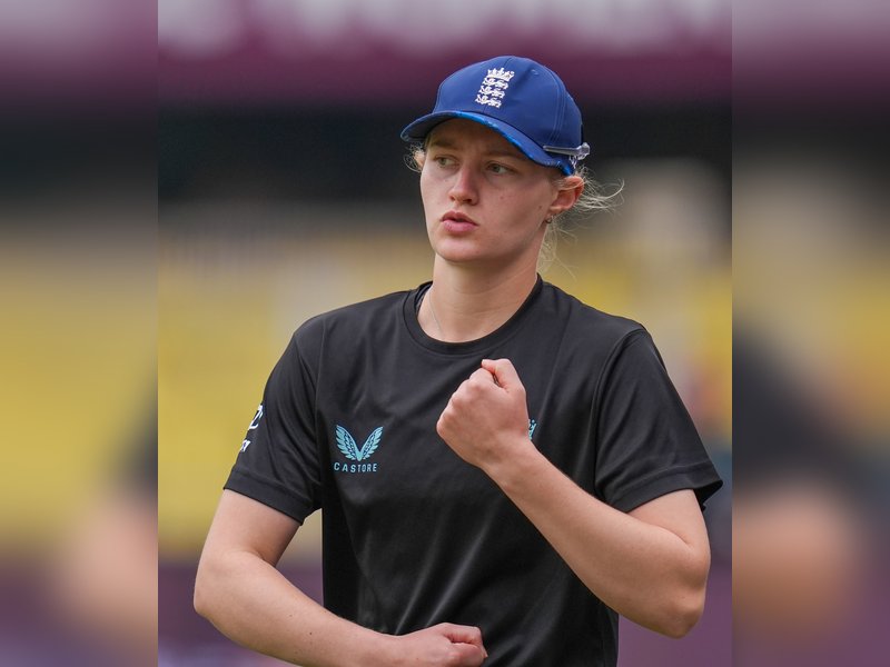 Charlie Dean, Melie Kerr gain big in women's ODI rankings