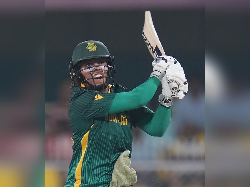 Melbourne Renegades sign Chloe Tryon for WBBL 12