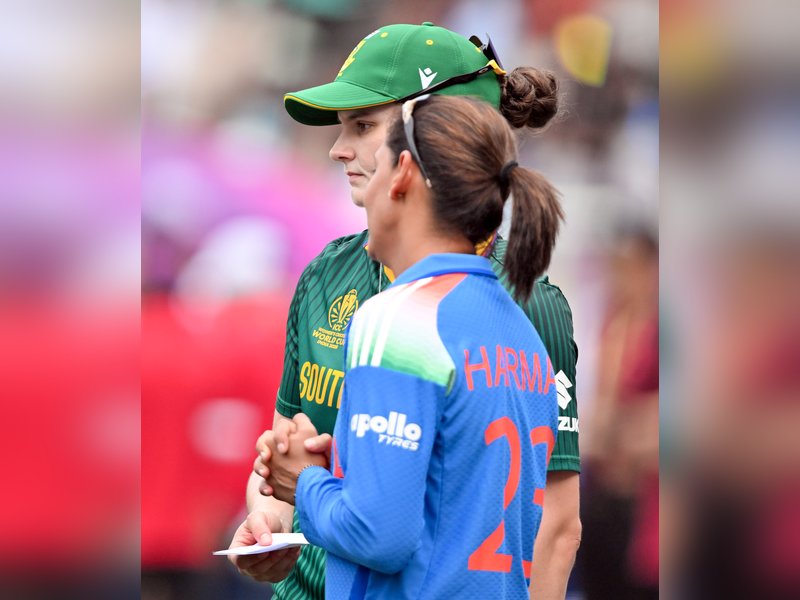 Women's WC: South Africa elect to bowl against India as rain delays start