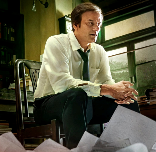 Jaideep Ahalwat has a radical transformation in new poster for 'Jaane Jaan'