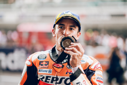 MotoGP 2026: Marc Marquez recovers from crash to take pole in GP of ​​Australia with Q2 showstopper