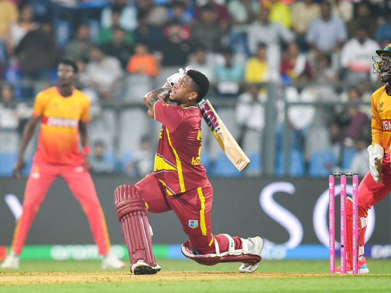 टी20 वर्ल्ड कप: शिमरोन हेटमायर ने रचा इतिहास, वेस्टइंडीज की तरफ से लगाया सबसे तेज अर्धशतक