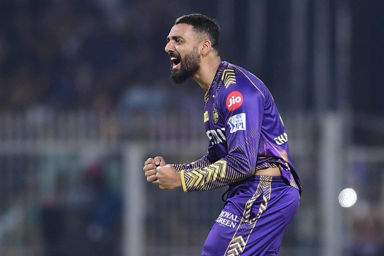 If I were with KKR, I’d ask for a spin-friendly Eden pitch for Varun & Narine: Faf 